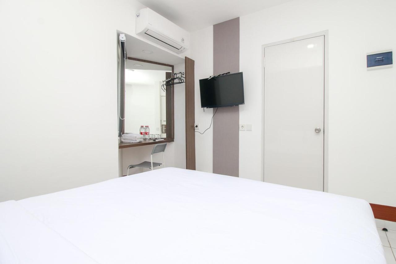 Smarthomm Inn Bandara Parungkuda Exterior photo