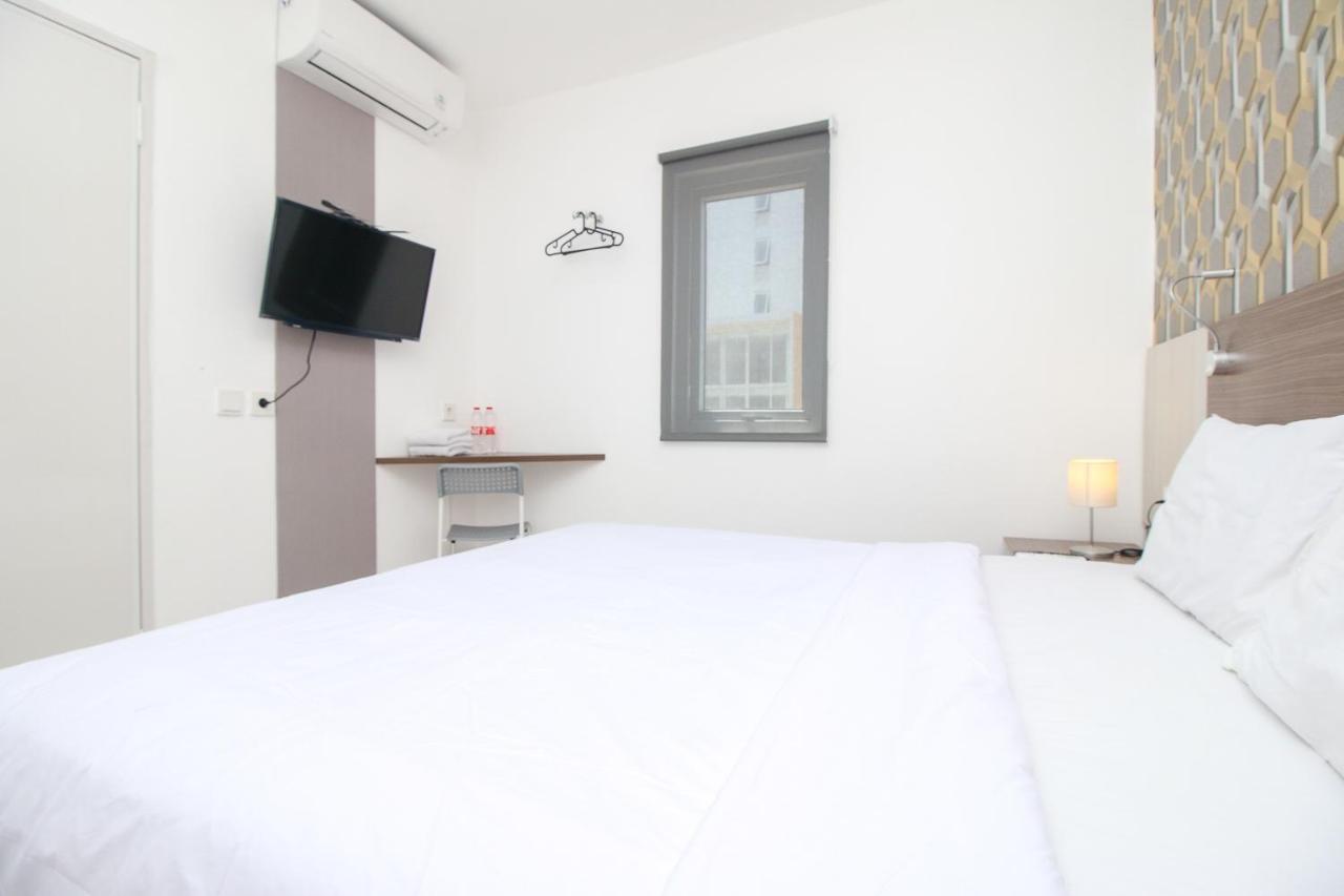 Smarthomm Inn Bandara Parungkuda Exterior photo